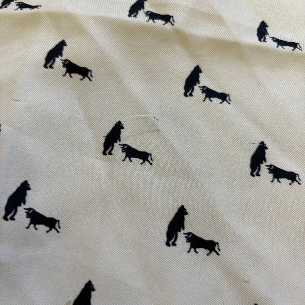 The New York Stock Exchange Square Fashion Scarf 29x30.5" Bear Bull Navy White - Picture 5 of 7